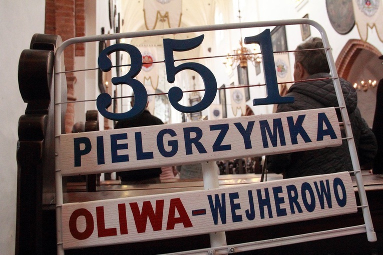 Wymarsz 351. Pielgrzymki Oliwskiej