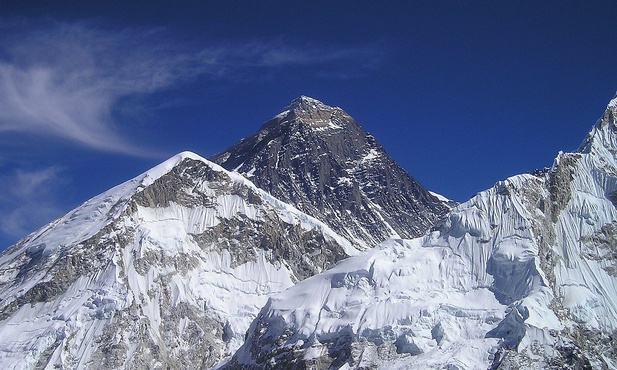 Nepal: Władze mogą zabronić wejścia na Mount Everest słabszym wspinaczom