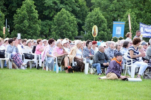 VII Ogólnopolska Pielgrzymka Żywego Różańca na Jasną Górę