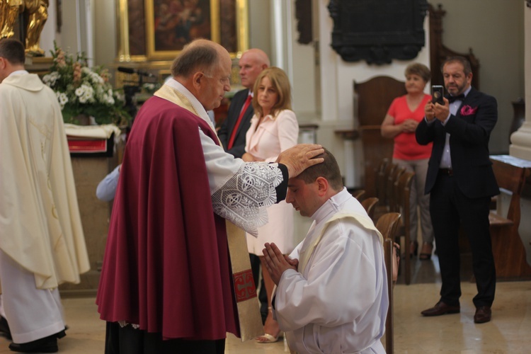 Święcenia kapłańskie ks. Tomasza Szcześniaka