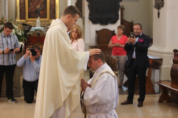 Święcenia kapłańskie ks. Tomasza Szcześniaka