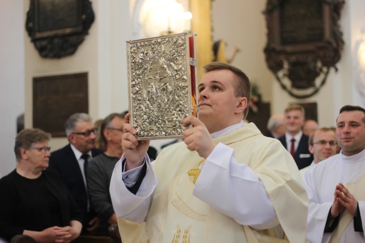 Święcenia kapłańskie ks. Tomasza Szcześniaka