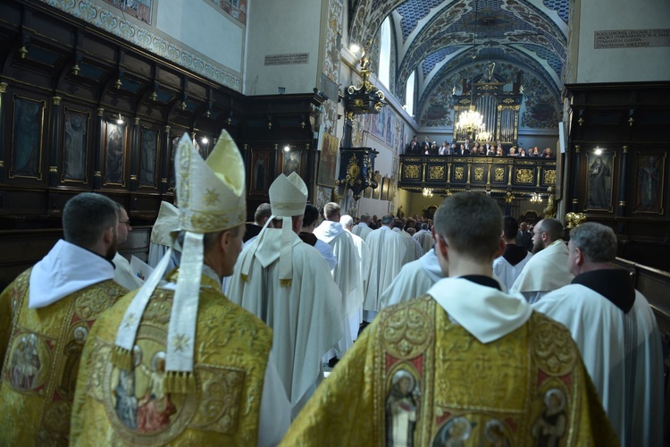 Święcenia kapłańskie w Szczyrzycu