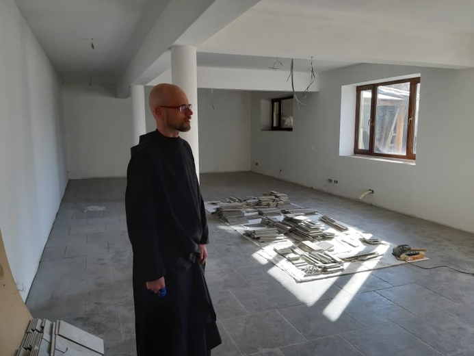 Ojciec Cyprian Tomaszczuk wraca do benedyktynów