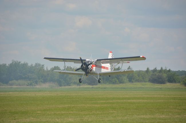 Pokazy lotnicze w Turbi