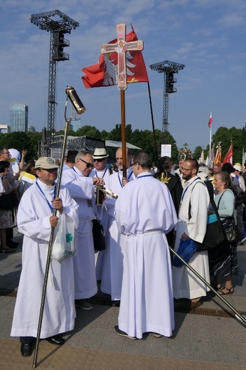 Pielgrzymka z relikwiami błogosławionej nazaretanki 