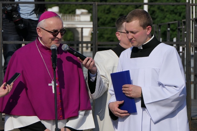 Pielgrzymka z relikwiami błogosławionej nazaretanki 