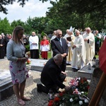 Jubileusz kapłański i upamiętnienie mieszkańców Rumna w Ścinawie Małej