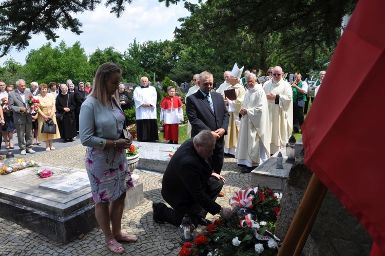 Jubileusz kapłański i upamiętnienie mieszkańców Rumna w Ścinawie Małej