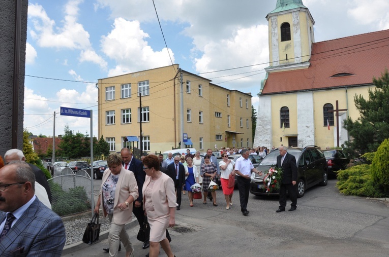 Jubileusz kapłański i upamiętnienie mieszkańców Rumna w Ścinawie Małej