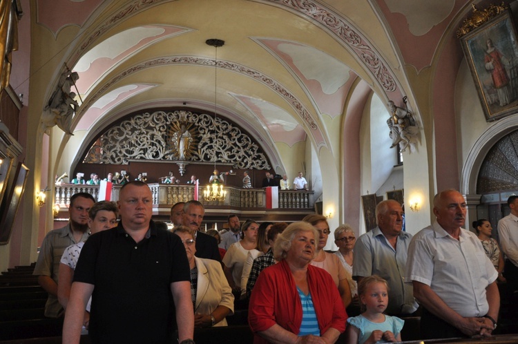 Jubileusz kapłański i upamiętnienie mieszkańców Rumna w Ścinawie Małej