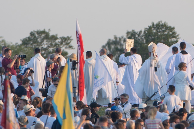 Porcja zdjęć z Lednicy 2019