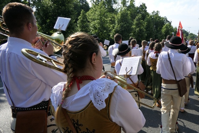 Pielgrzymka z relikwiami błogosławionej nazaretanki 