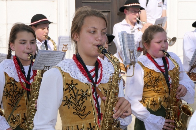 Pielgrzymka z relikwiami błogosławionej nazaretanki 