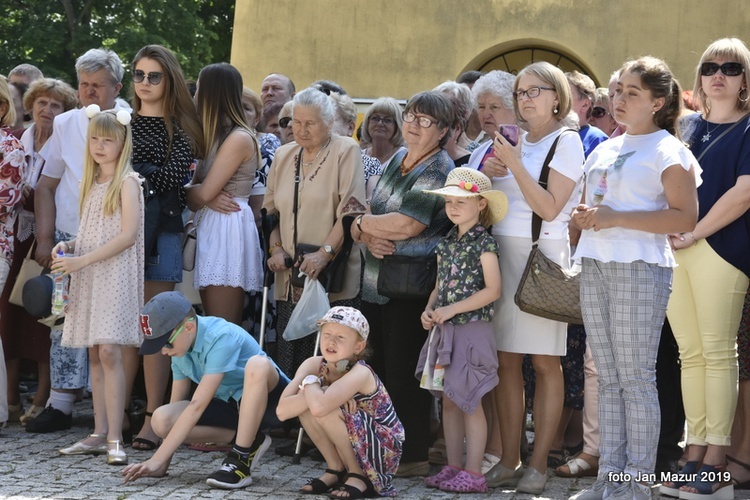 Festyn w parafii pw. Nawiedzenia NMP w Żaganiu