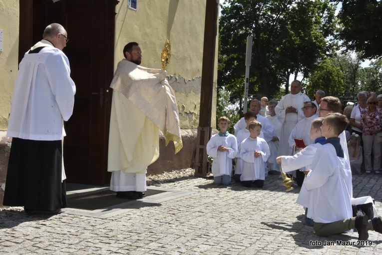 Festyn w parafii pw. Nawiedzenia NMP w Żaganiu