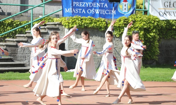 Na dziedzińcu Zakładu Salezjańskiego odbywały się występy i pokazy młodych artystów z Polski i Ukrainy.