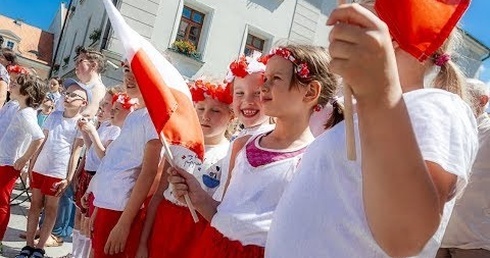 W samo południe w Gliwicach - rocznica wyborów 4 czerwca.