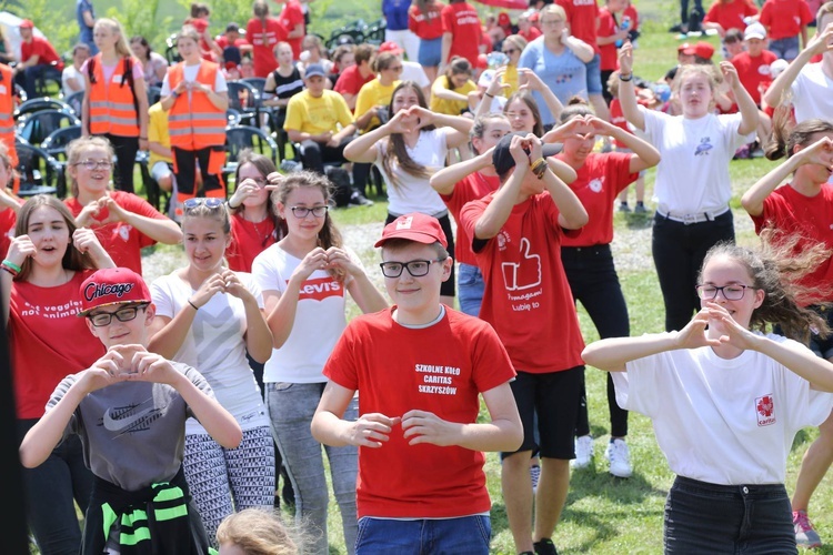 Szkolne Koła Caritas w Pasierbcu