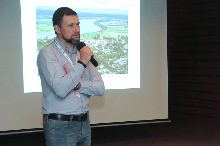 Debata na temat bezdomności