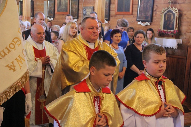 Gorzejowa - Jaworze Górne: Nadanie szkole imienia św. Jana Pawła II