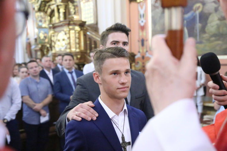 Bierzmowanie w Wierzchosławicach