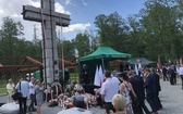 Poświęcenie pomnika pomordowanych żołnierzy "Bartka" w Starym Grodkowie