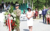 Poświęcenie pomnika pomordowanych żołnierzy "Bartka" w Starym Grodkowie