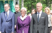 Poświęcenie pomnika pomordowanych żołnierzy "Bartka" w Starym Grodkowie