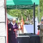 Poświęcenie pomnika pomordowanych żołnierzy "Bartka" w Starym Grodkowie