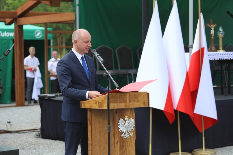 Poświęcenie pomnika pomordowanych żołnierzy "Bartka" w Starym Grodkowie