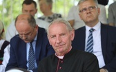 Poświęcenie pomnika pomordowanych żołnierzy "Bartka" w Starym Grodkowie