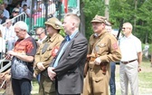 Poświęcenie pomnika pomordowanych żołnierzy "Bartka" w Starym Grodkowie