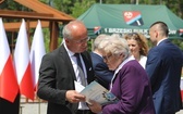 Poświęcenie pomnika pomordowanych żołnierzy "Bartka" w Starym Grodkowie