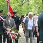 Poświęcenie pomnika pomordowanych żołnierzy "Bartka" w Starym Grodkowie