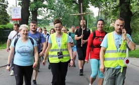 Ekstremalni pielgrzymi jasnogórscy wyruszyli z jawiszowickiej parafii Matki Bożej Bolesnej.