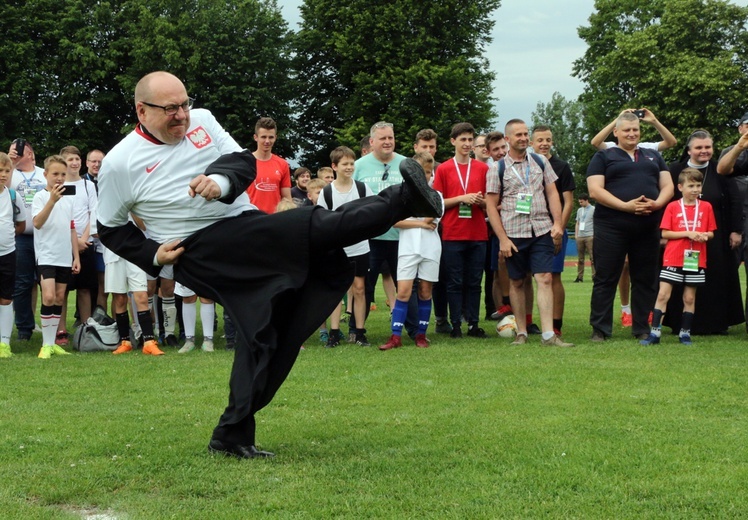 IV Turniej Piłki Nożnej dla Służby Liturgicznej Archidiecezji Wrocławskiej