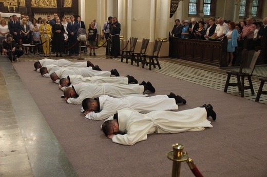Panewniki. Święcenia u franciszkanów i cystersów