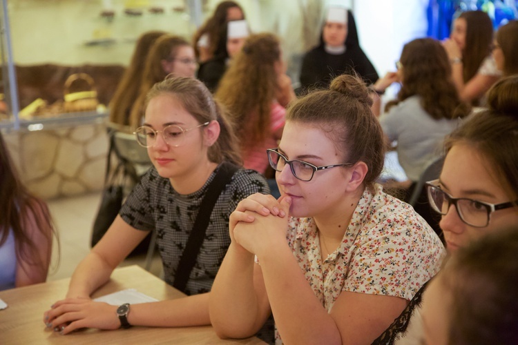 Rozesłanie Dzieci Maryi na rekolekcje wakacyjne