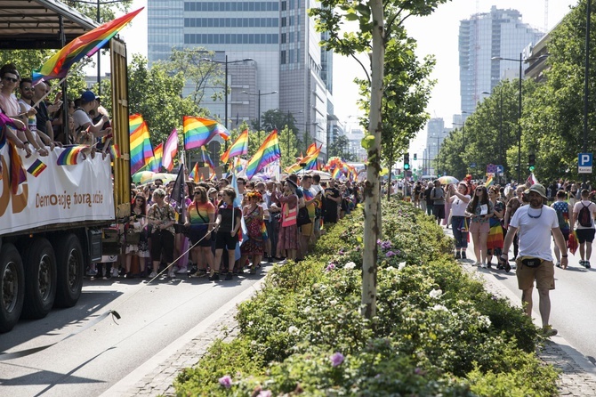 Sodoma i Gomora, czyli homoparada w Warszawie