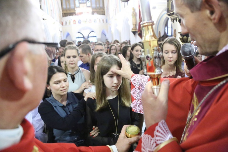 Bierzmowanie w Ciężkowicach