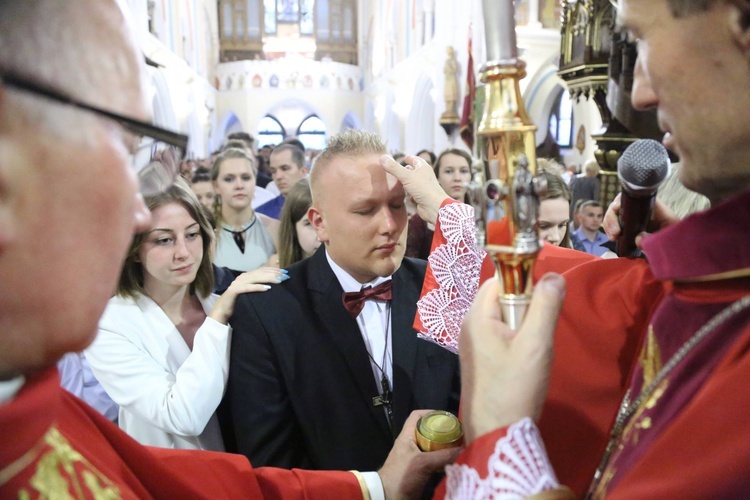 Bierzmowanie w Ciężkowicach