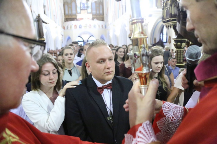 Bierzmowanie w Ciężkowicach