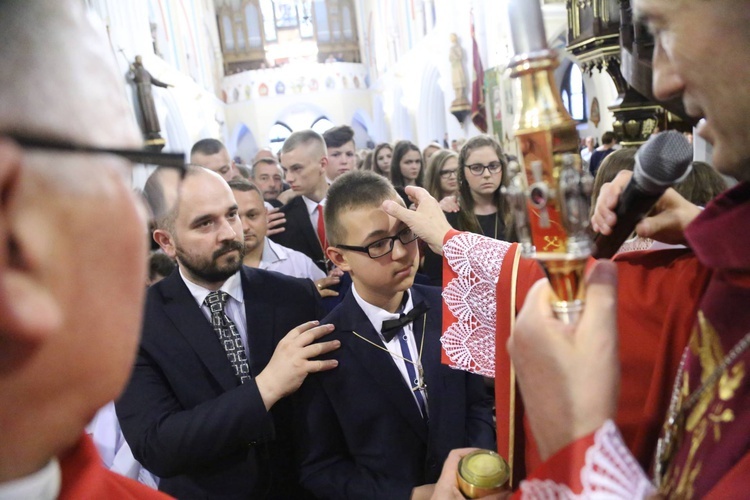 Bierzmowanie w Ciężkowicach