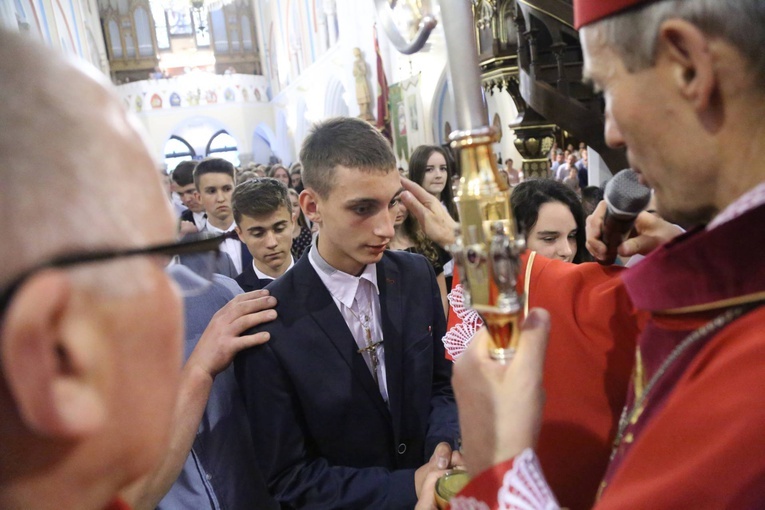 Bierzmowanie w Ciężkowicach