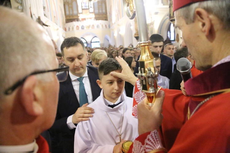 Bierzmowanie w Ciężkowicach