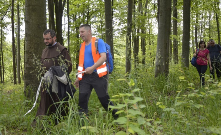 Pielgrzymka Noworudzian do Barda Śląskiego - cz. 02