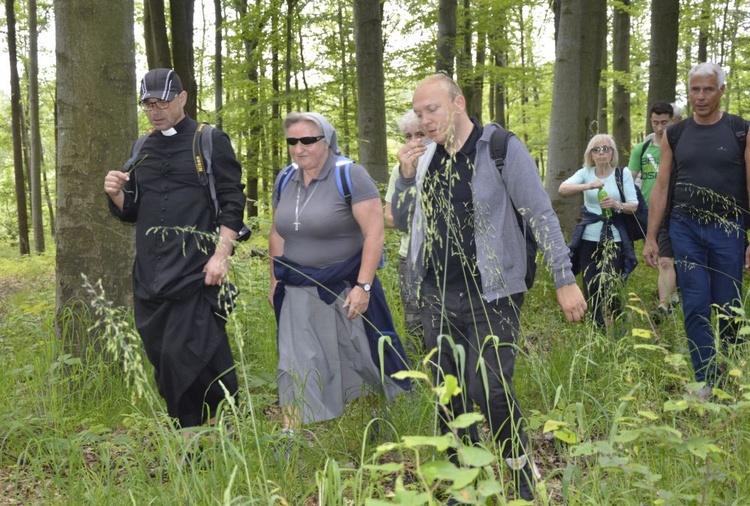 Pielgrzymka Noworudzian do Barda Śląskiego - cz. 02