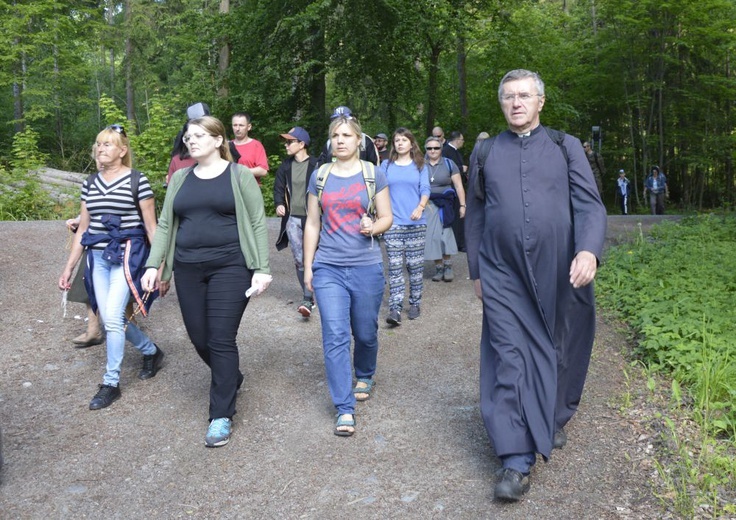 Pielgrzymka Noworudzian do Barda Śląskiego - cz. 02