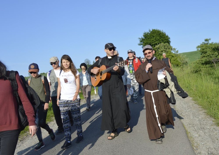 Pielgrzymka Noworudzian do Barda Śląskiego - cz. 02